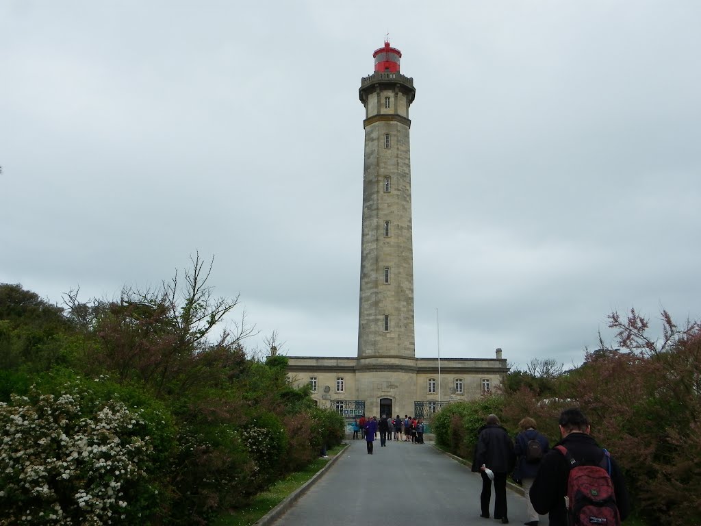 17590 Saint-Clément-des-Baleines, France by Richard Hamerski