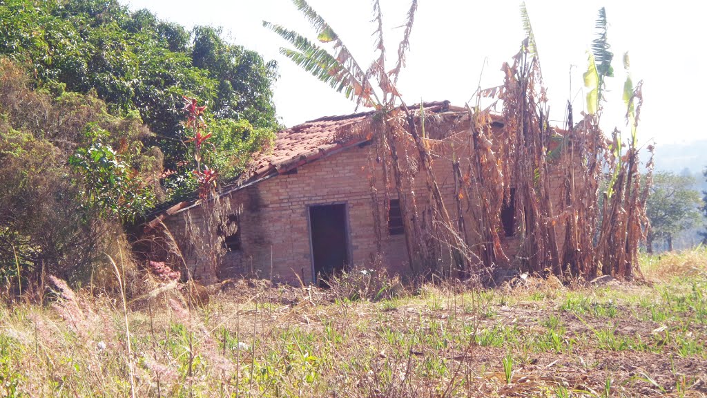 Paisagem Rural - Casa Abandonada - Porto Feliz/SP. by José Wilson Francisc…