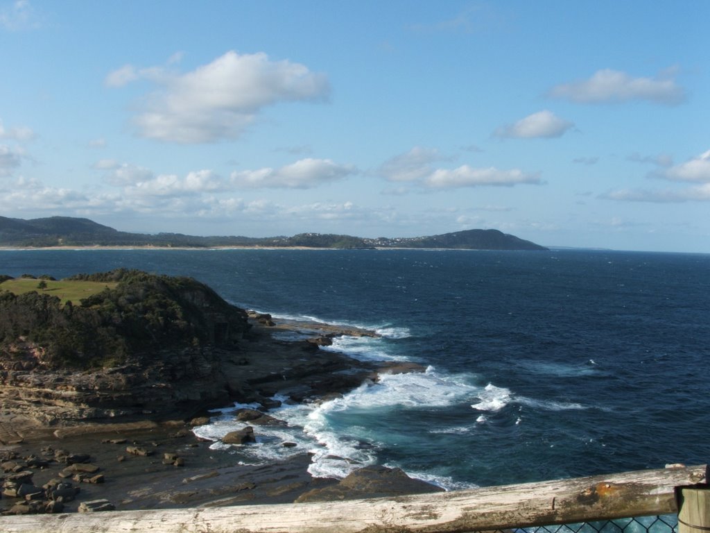 Terrigal Rocks by Glider47