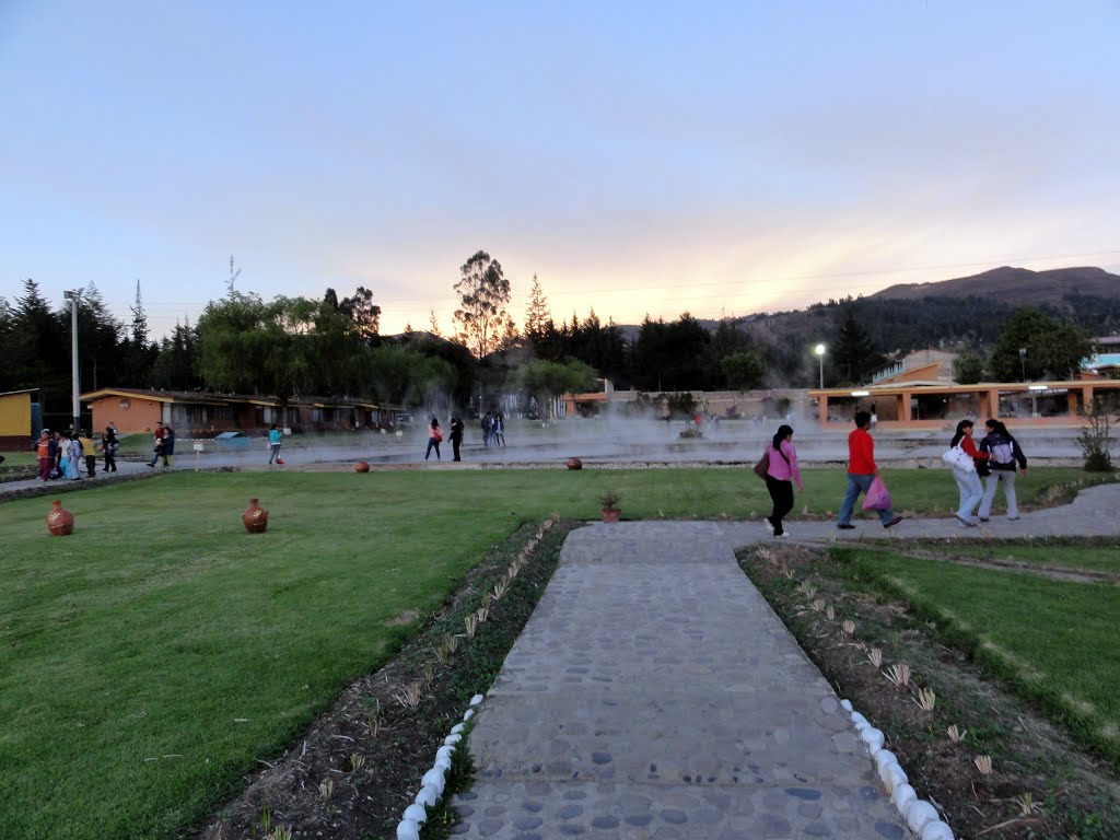 Complejo Turístico Baños del Inca, Los Baños del Inca, Cajamarca, Perú by Gualberto Valderrama…