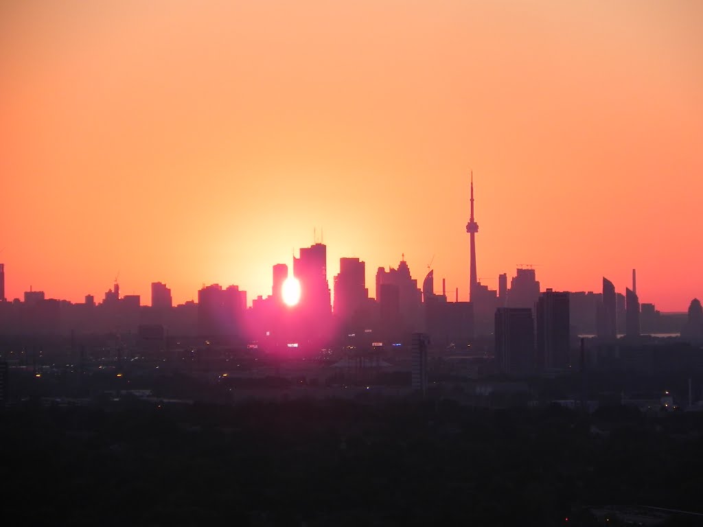 Amanece en Toronto by Javier Gamino Palomo