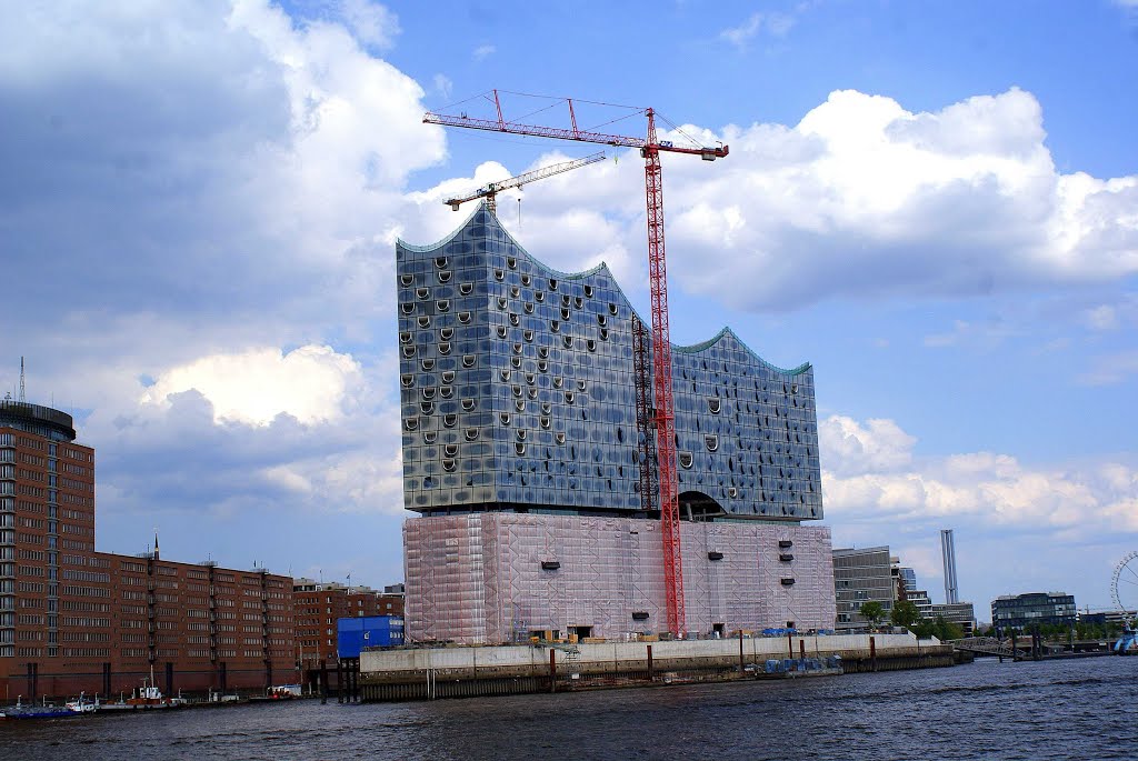 HAMBOURG - The new building of philharmonic opera (2) by Jean-Philippe Hebrar…