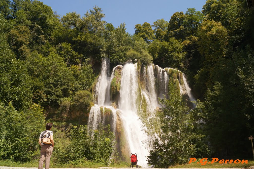 Cascade de Glandieu - Bas Bugey by Pierre Perronpg