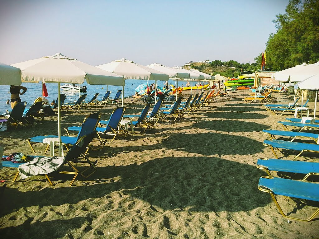 Anaxos beach by UGUR UYSAL