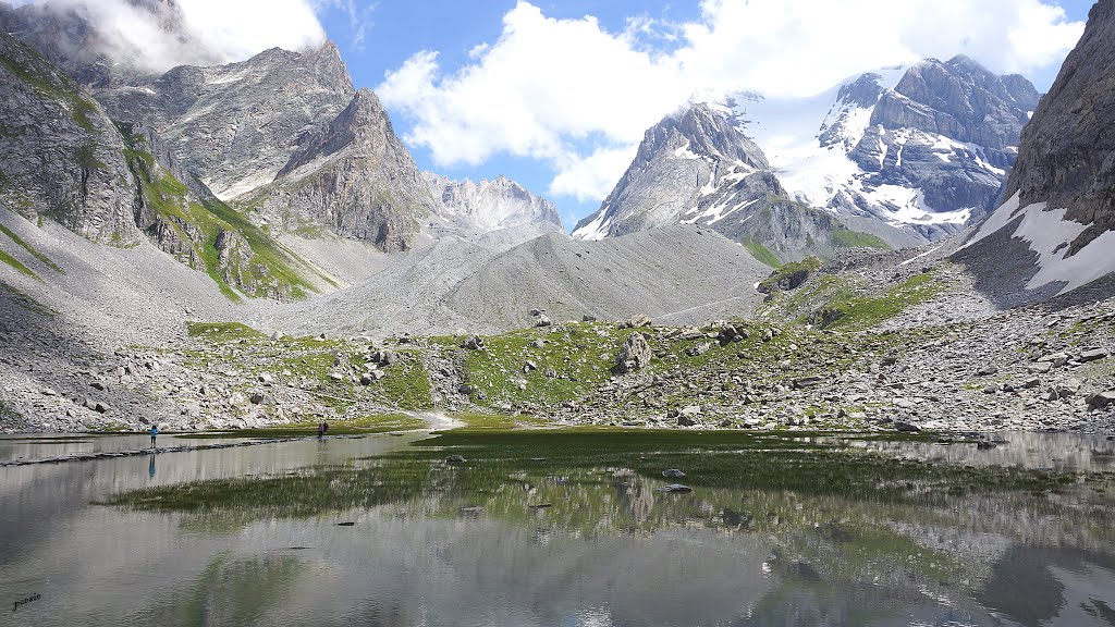 LAC DES VACHES 2318M by Marie-Claire “POESIE…