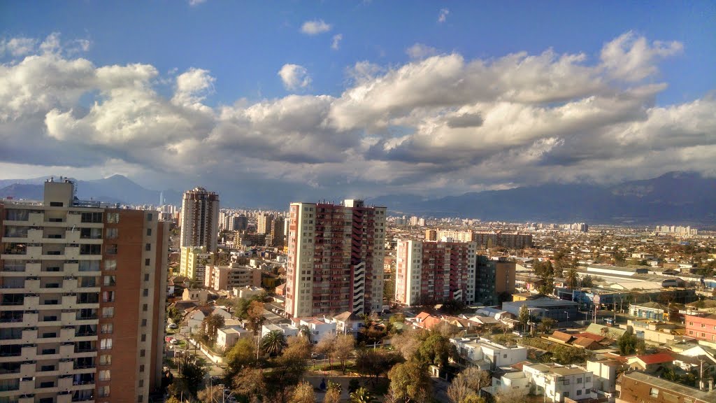 Vista hermosa de Santiago by Sergio Loyola