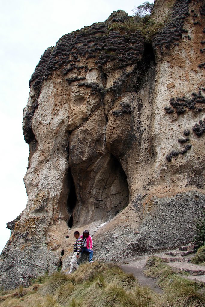 Bosque de Piedras Los Frailones, Complejo Hidráulico Ceremonial Cumbemayo, Cajamarca, Perú by Gualberto Valderrama…