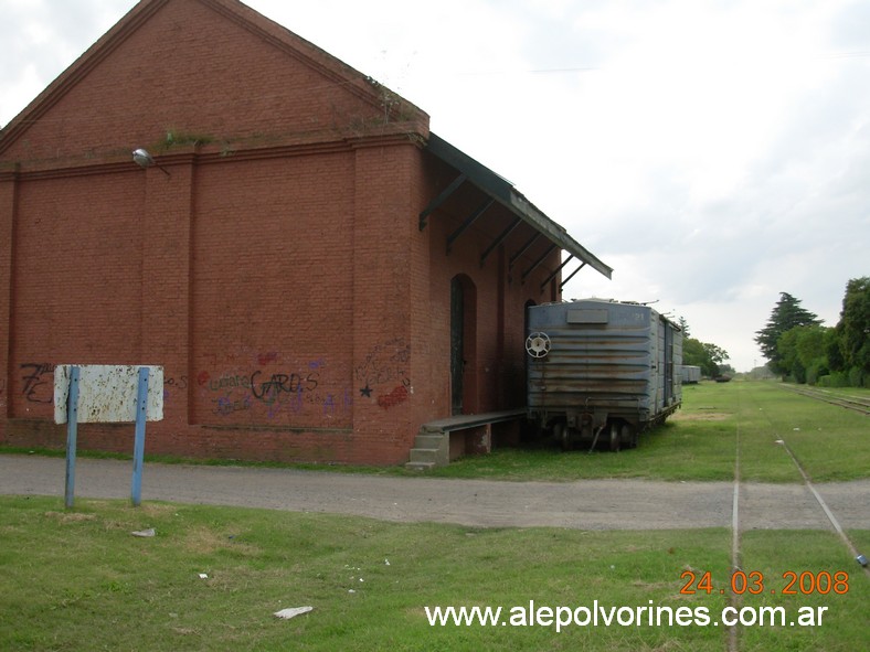 Estacion Cañada Rosquin (www.alepolvorines.com.ar) by alepolvorines