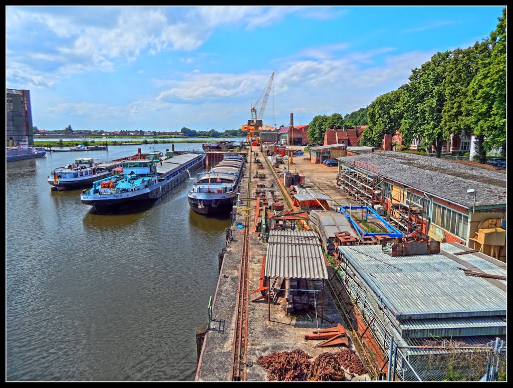 Lauenburg - Hafen 4 - HDR 1 by Classicoldie