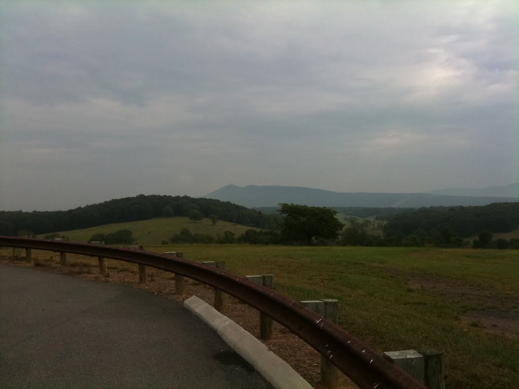 View from Corridor H Scenic Overlook by forzared101