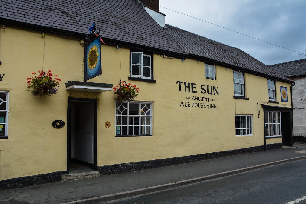 The Sun, Clun by Ammonite