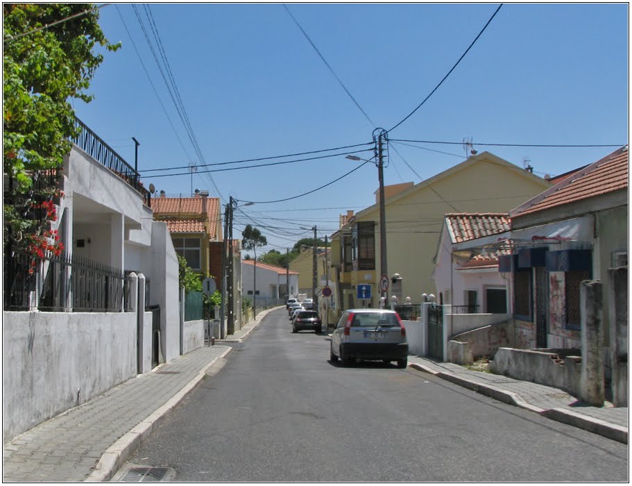 Rua Humberto Delgado - Bairro Venceslau by André Barragon