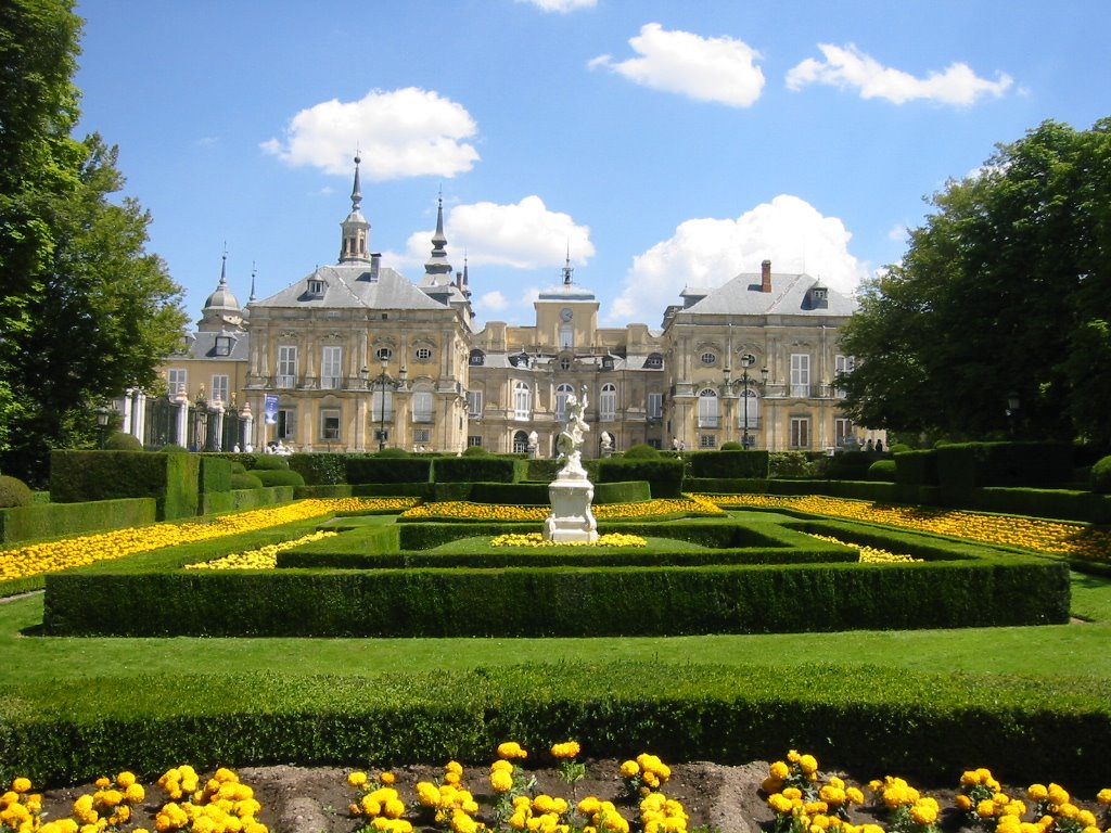 Palacio Real de La Granja de San Ildefonso by ehrbar