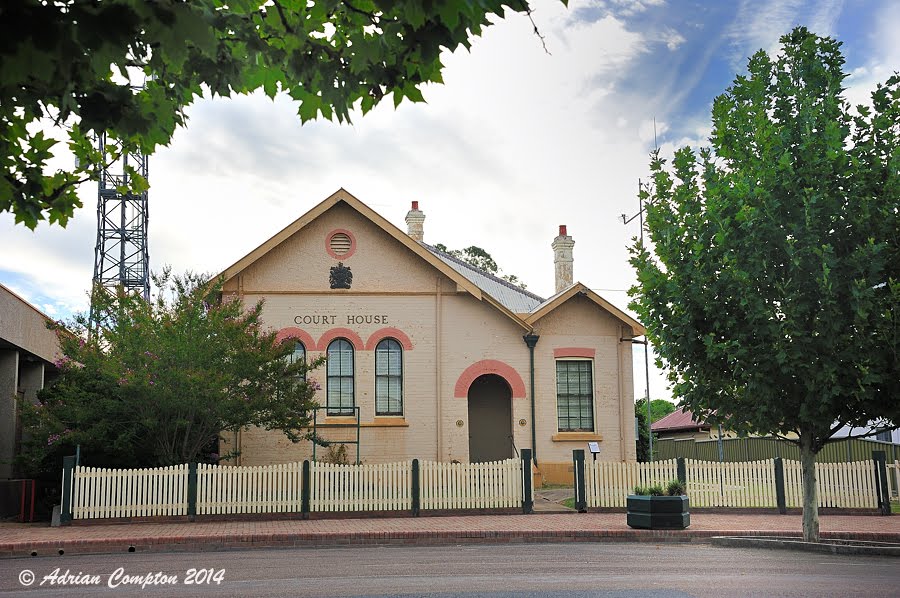 The Court House, Barraba, NSW. Feb 2014. by Adrian Compton