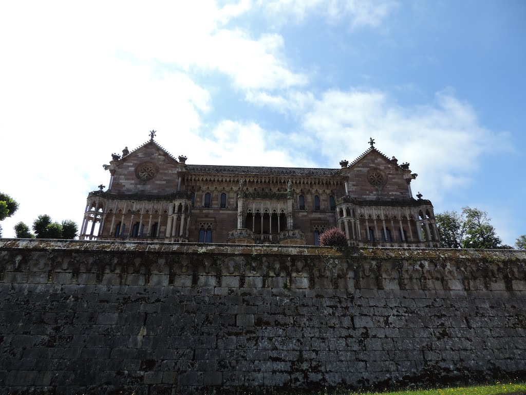 Palacio de Sobrellano, Comillas , Cantabria, (Estepa32). by Estepa32