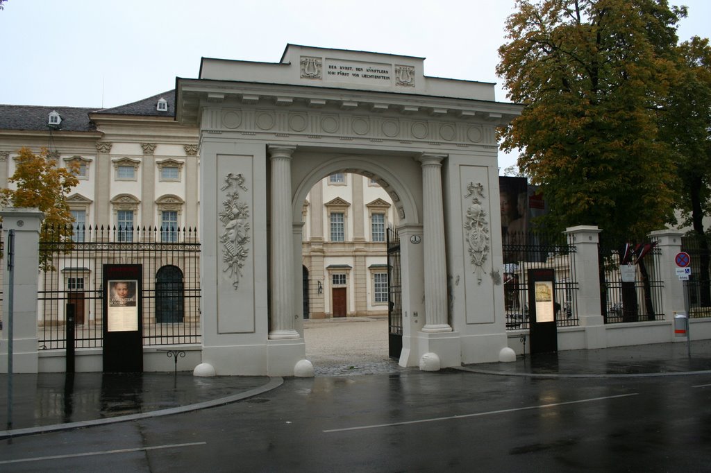 Palácio Liechtenstein by M. G. Torres Portol1…