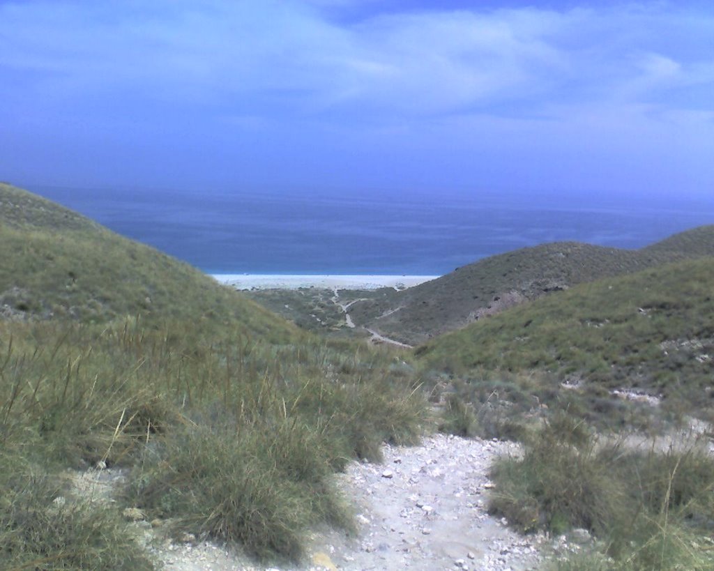 Playa de Los Muertos by brisio