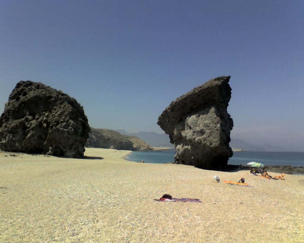 Playa de Los Muertos by brisio