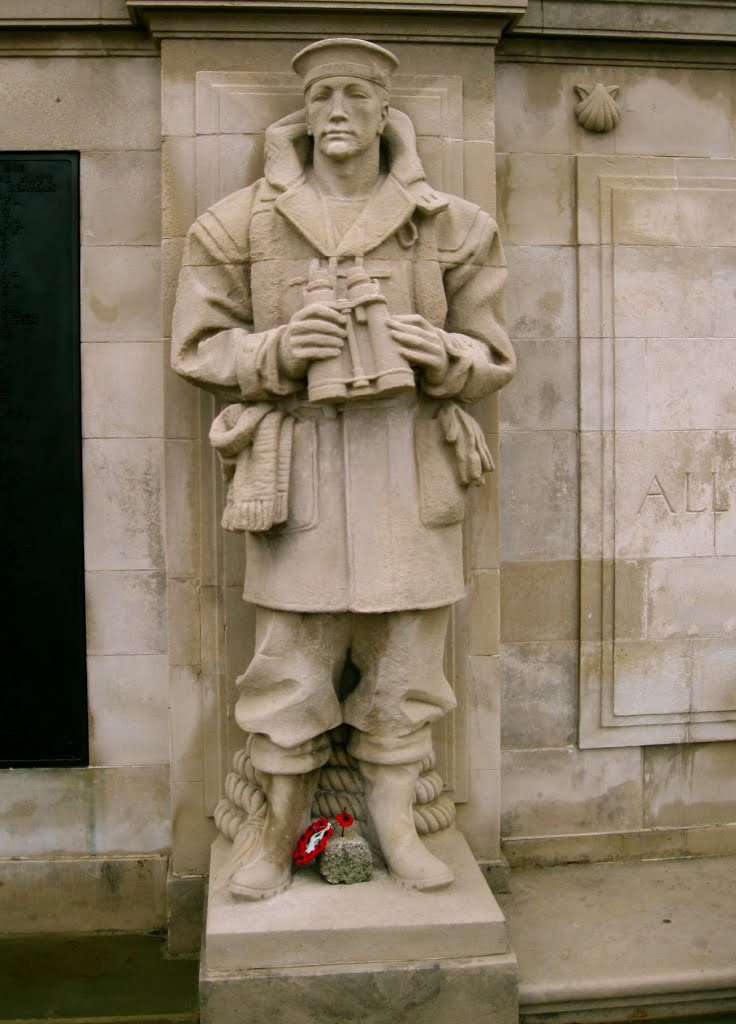 Statue of the Naval Memorial by SA10