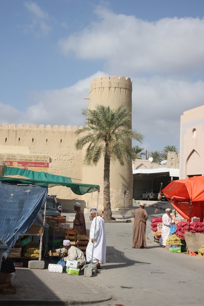 Oman, Al Dakhiliyah, Nizwa- Souq Market by Paulo Silva