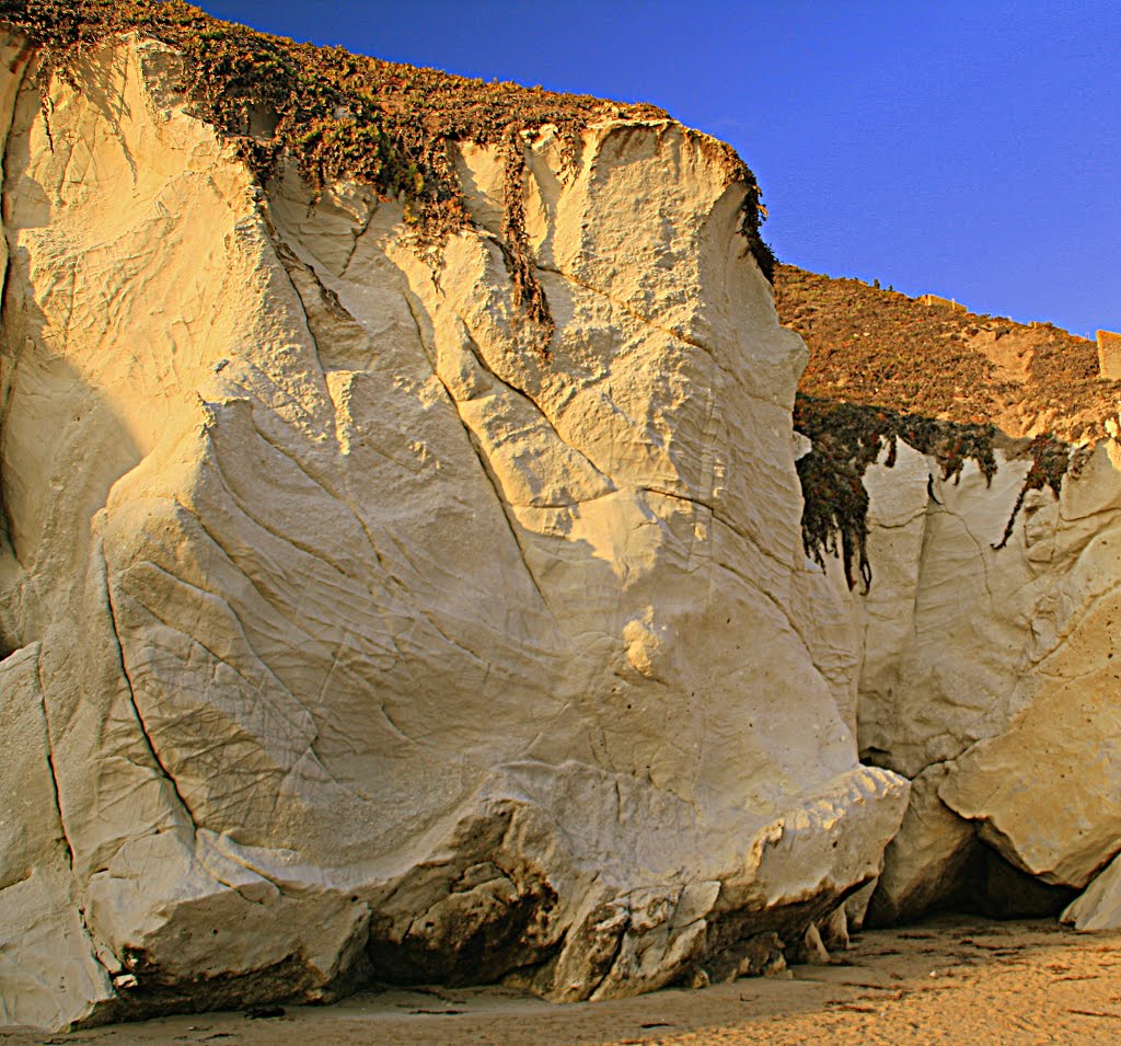 Really Tuff Rock by Michael Stettner