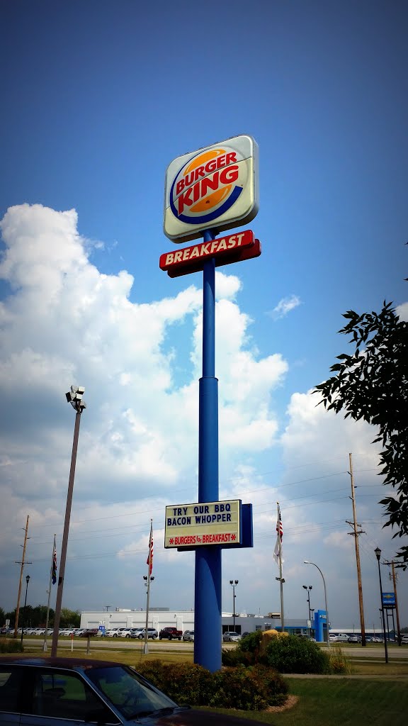 Burger King - Glencoe, MN by Gabriel Vanslette