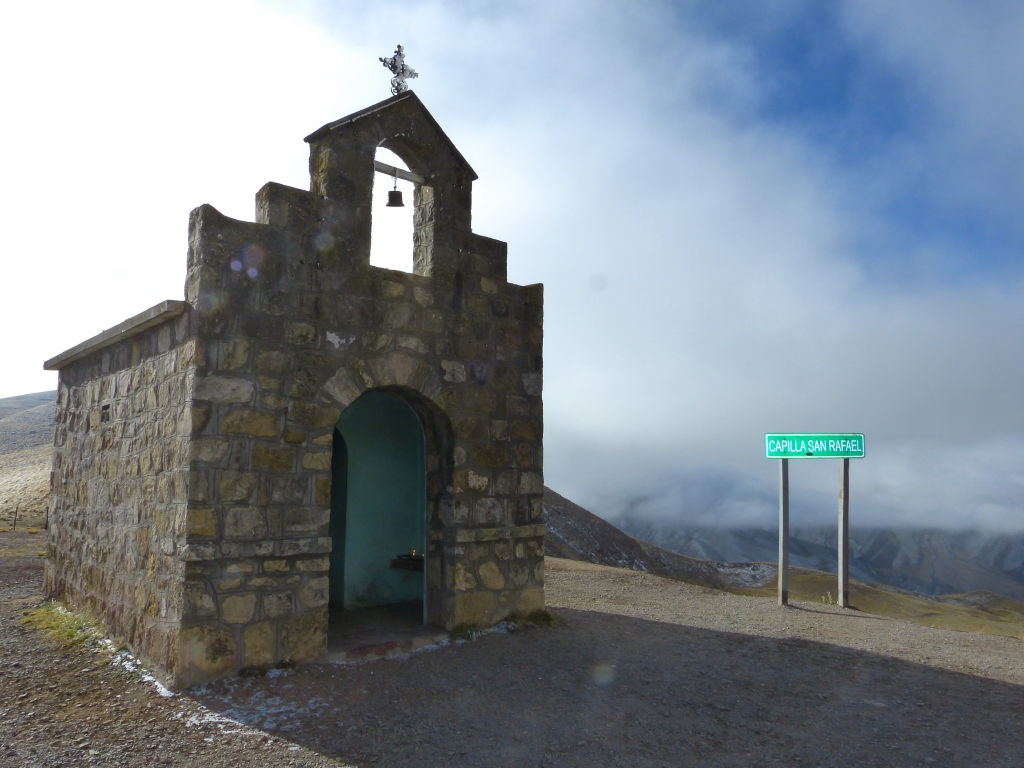 Capilla San Rafael en Piedra del Molino (jfe) by Javier E