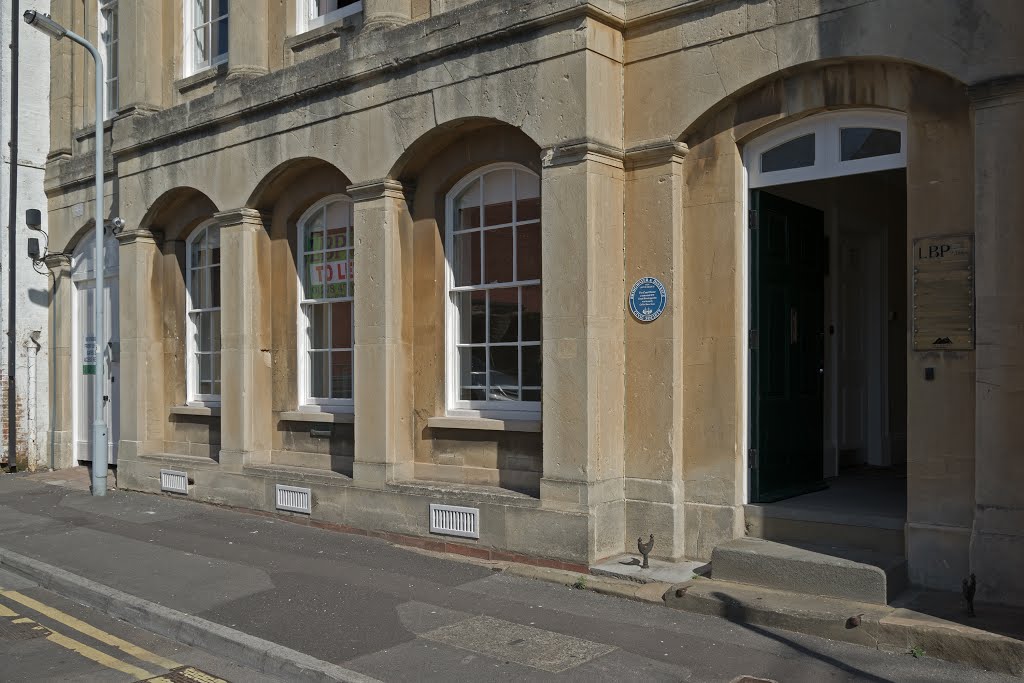 Civic Society Blue Plaque indicating The Court House - July 2014 by Michael Stuckey