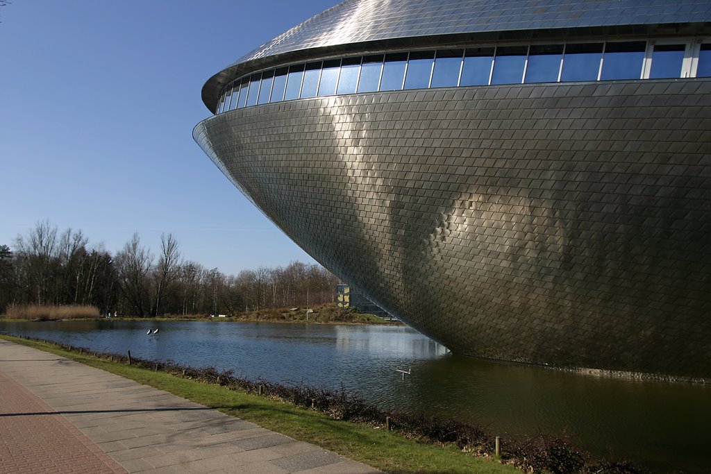 Universum, Bremen by Frank Kohler