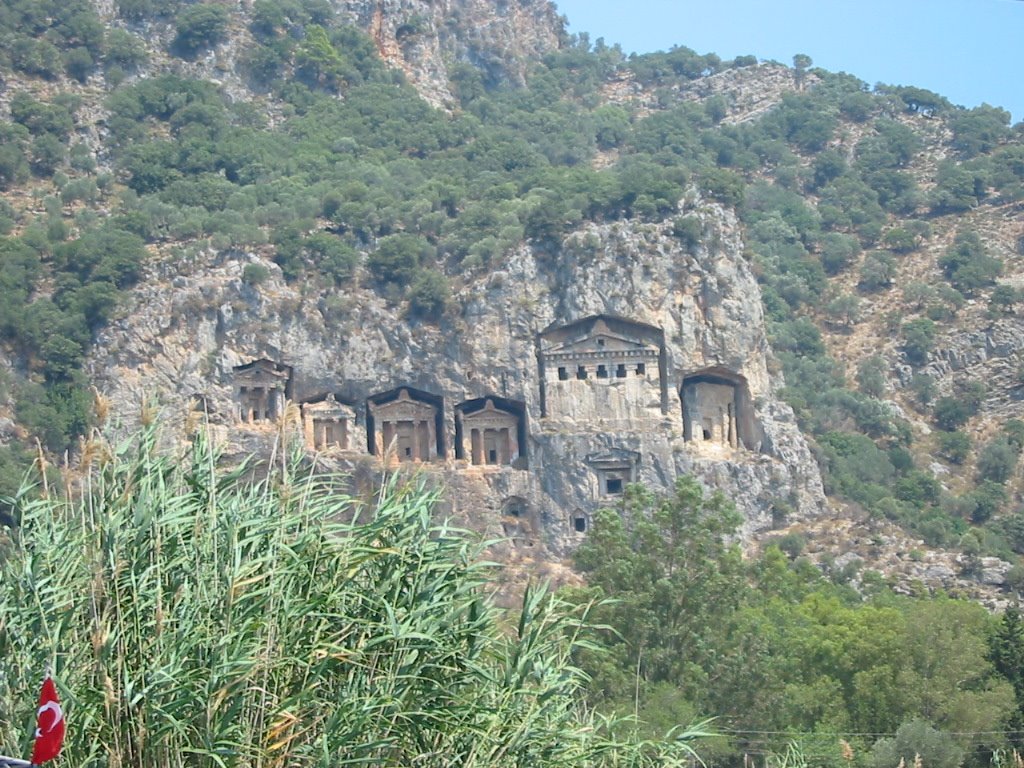 Muğla,Dalyan_Kaya Mezarları by Figen Çakmakoğlu