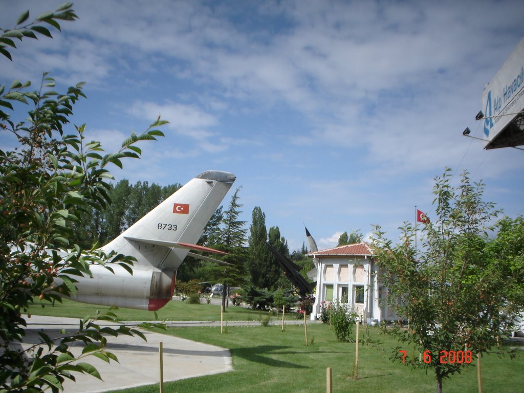 Air Museum of Eskişehir by ridvan tuncel