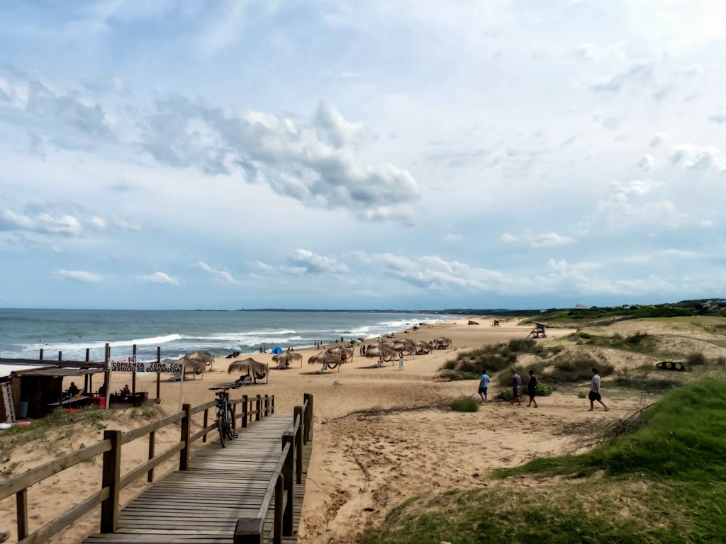 Playa del Barco by Martin Martines