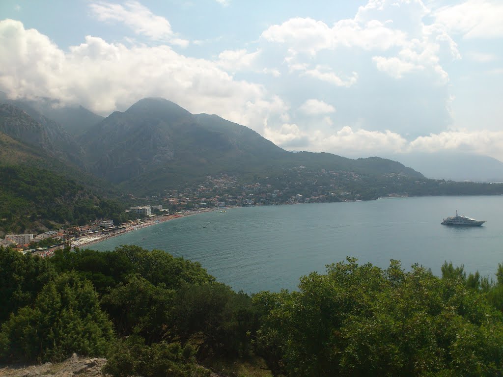 Sutomore, Montenegro by Ivan Aniv