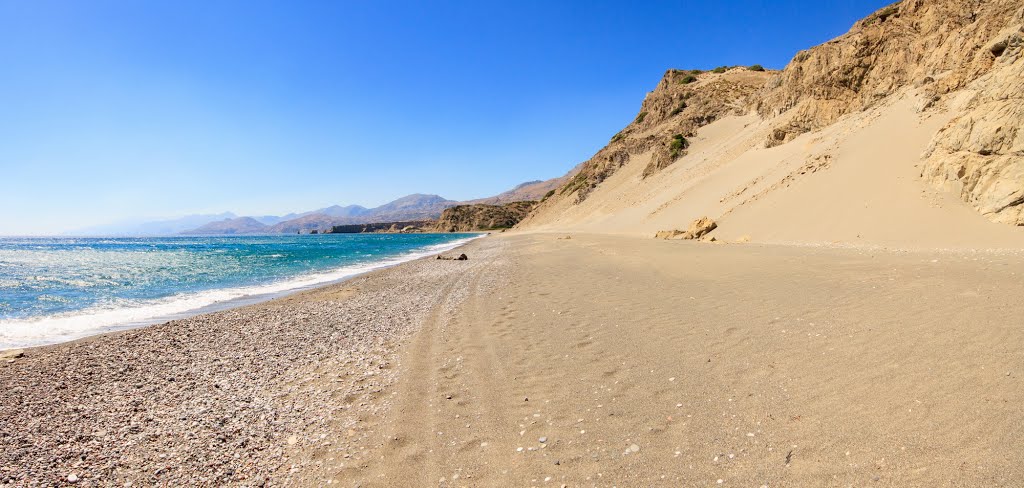 Agios Pavlos beach by andy9909