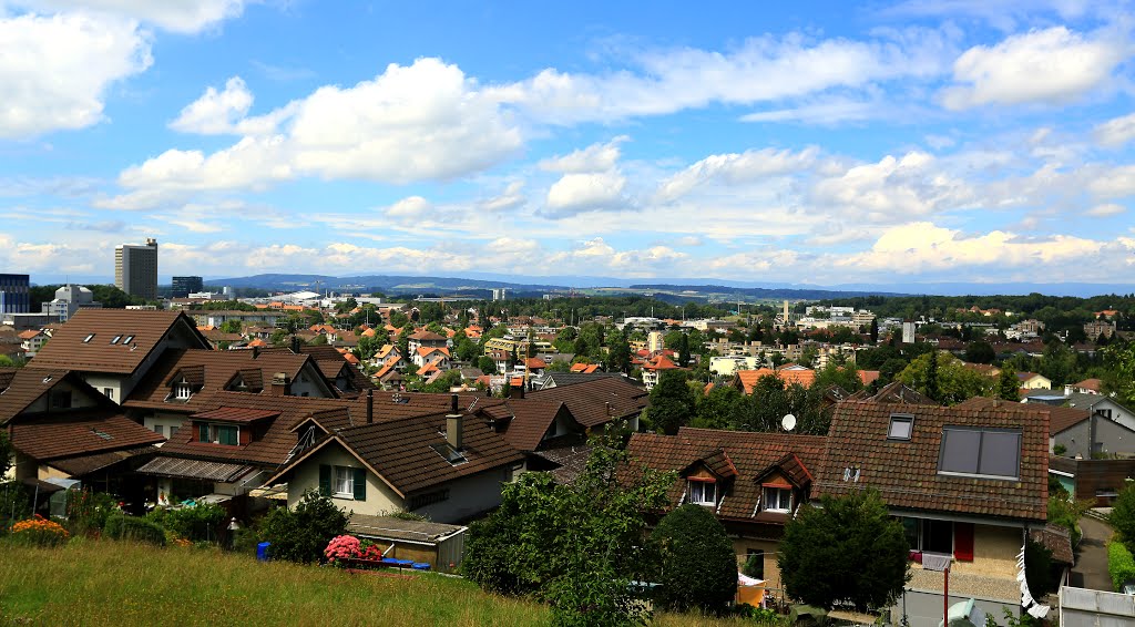 Ostermundigen, Switzerland by Christof Mächler