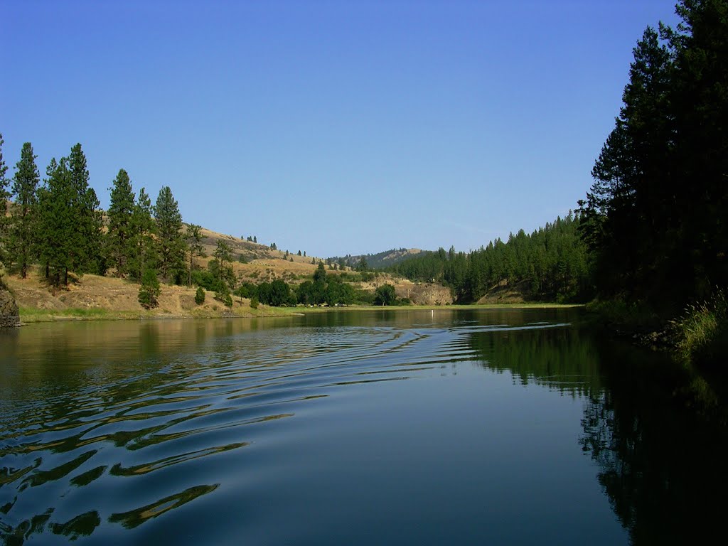 Hawk Creek Campground by rooseveltfun