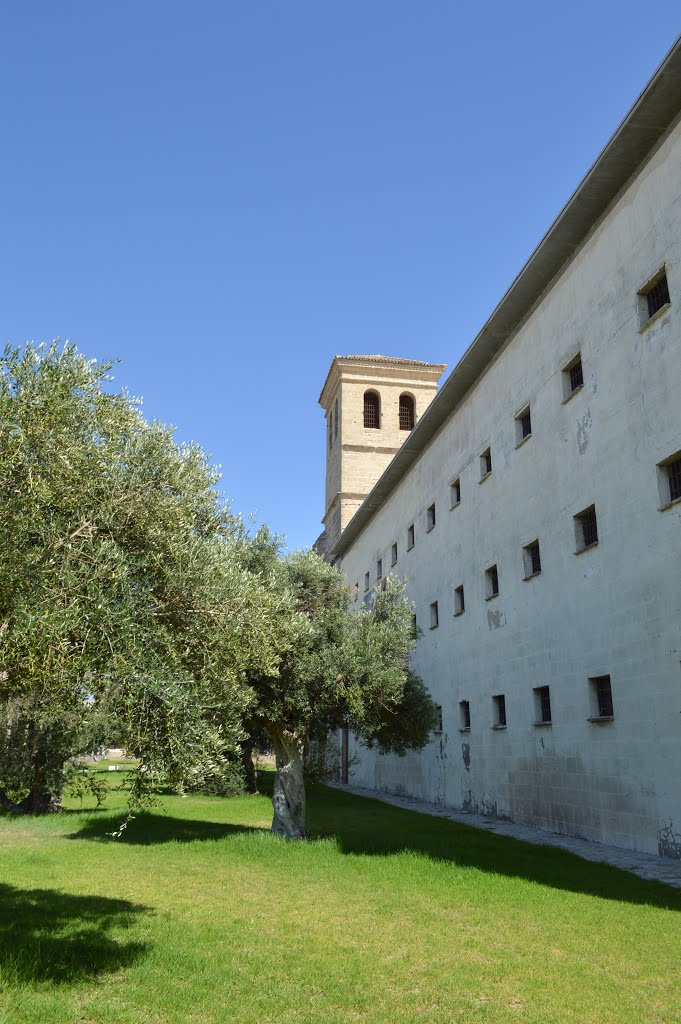 Lateral del Monasterio con el Campanario al fondo by Manuel López Gutiérr…