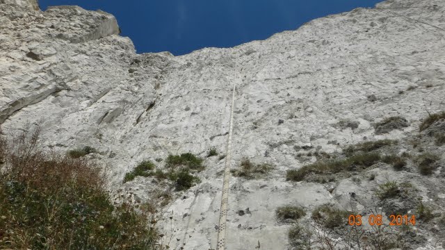 CAN YOU SEE MY ROPE? ABSEILING WHITE CLIFFS by Emo Filipof