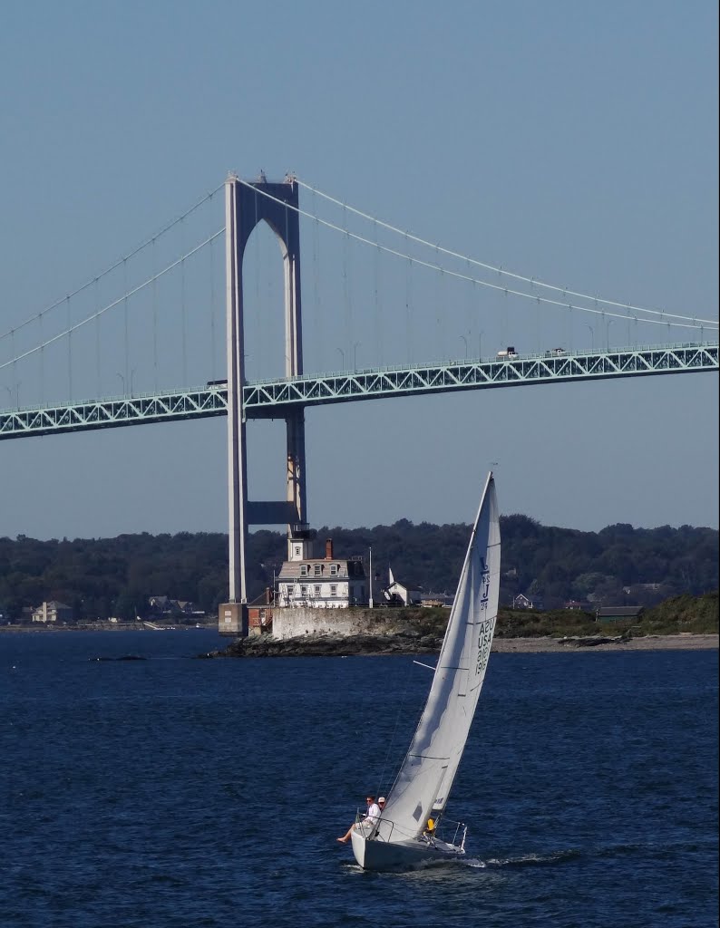 Newport RI - Rose Island Lighthouse by Henry W