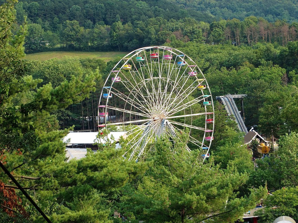 Giant Wheel by Adam Elmquist