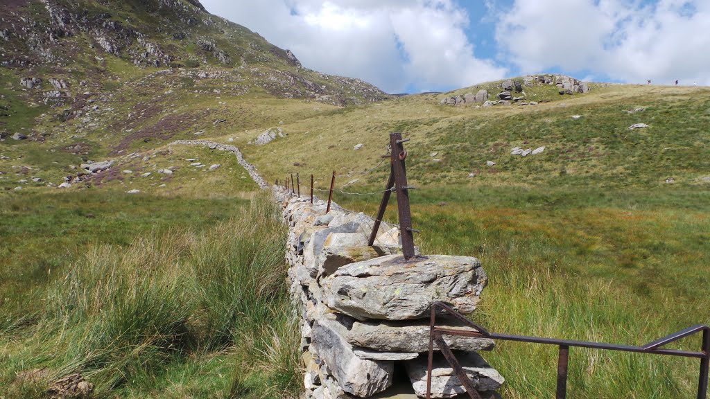 Llyn Idwal walk August 14 by John Mulder