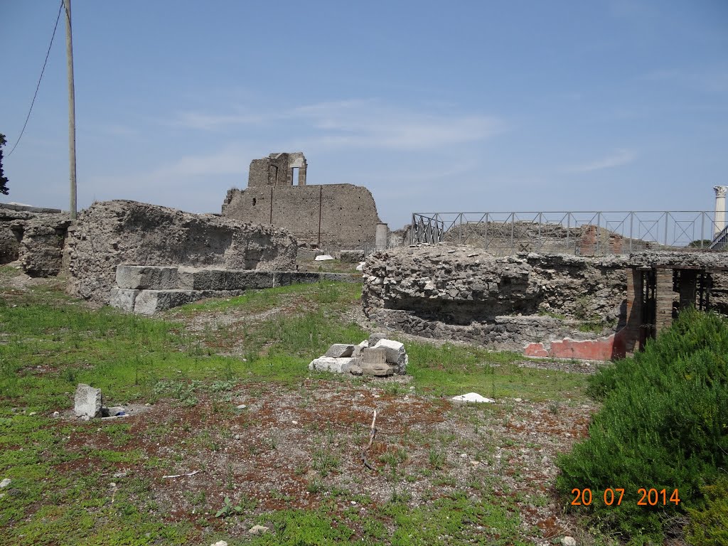 Pompeii by Bohlender