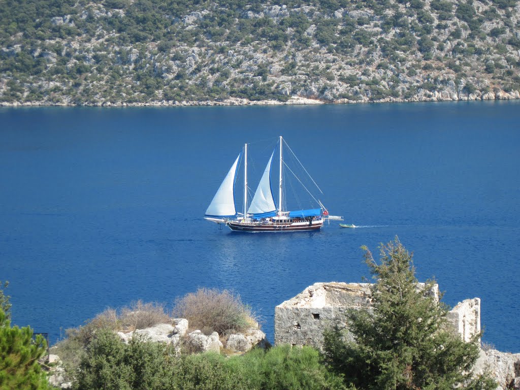 Sailboat by Alper Buğra Öksüz