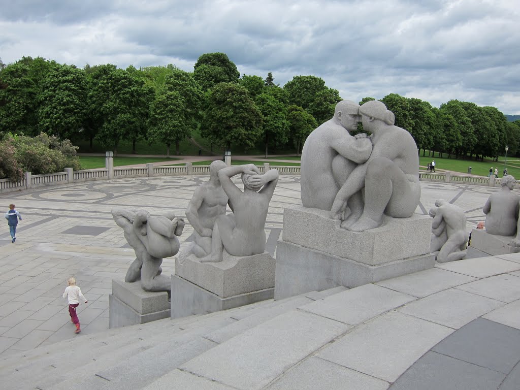 Frogner Park, Kirkeveien, 0268 Oslo, Norway Monolitten by Alex Milazzo