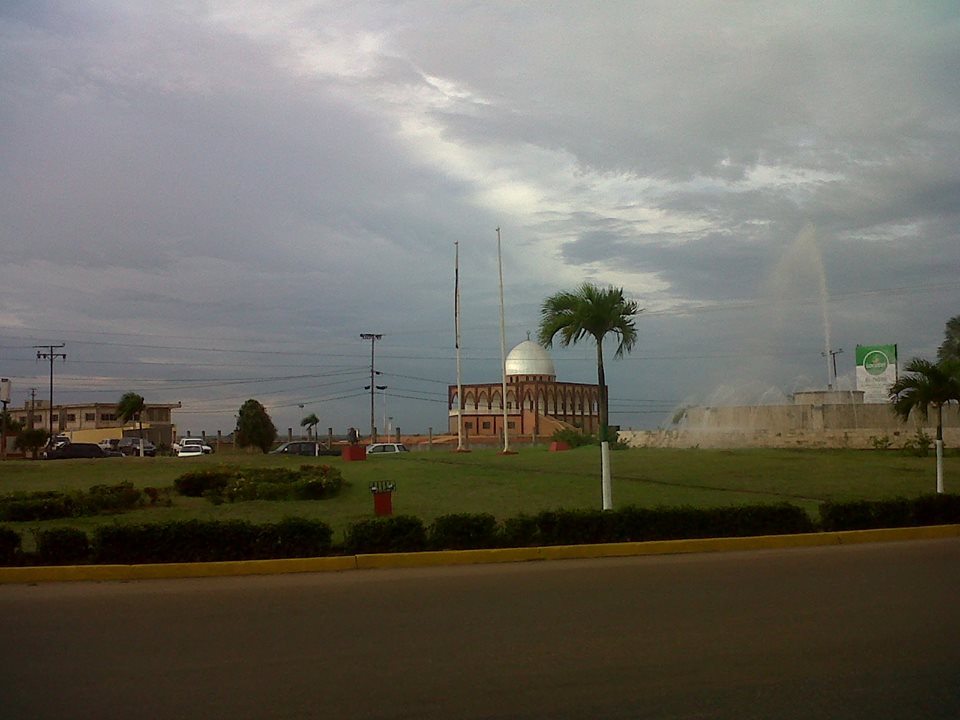 Parroquia Miguel Otero Silva, El Tigre, Anzoátegui, Venezuela by alirifay