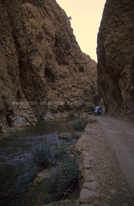 Gorges du Dadès, Morocco tour September 1988 by Adventurous Alpines