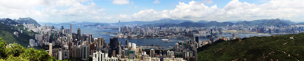 Victoria Harbour, HONG KONG. Photographed at Jardine's Lookout on 09 August 2014. by KMLAI116