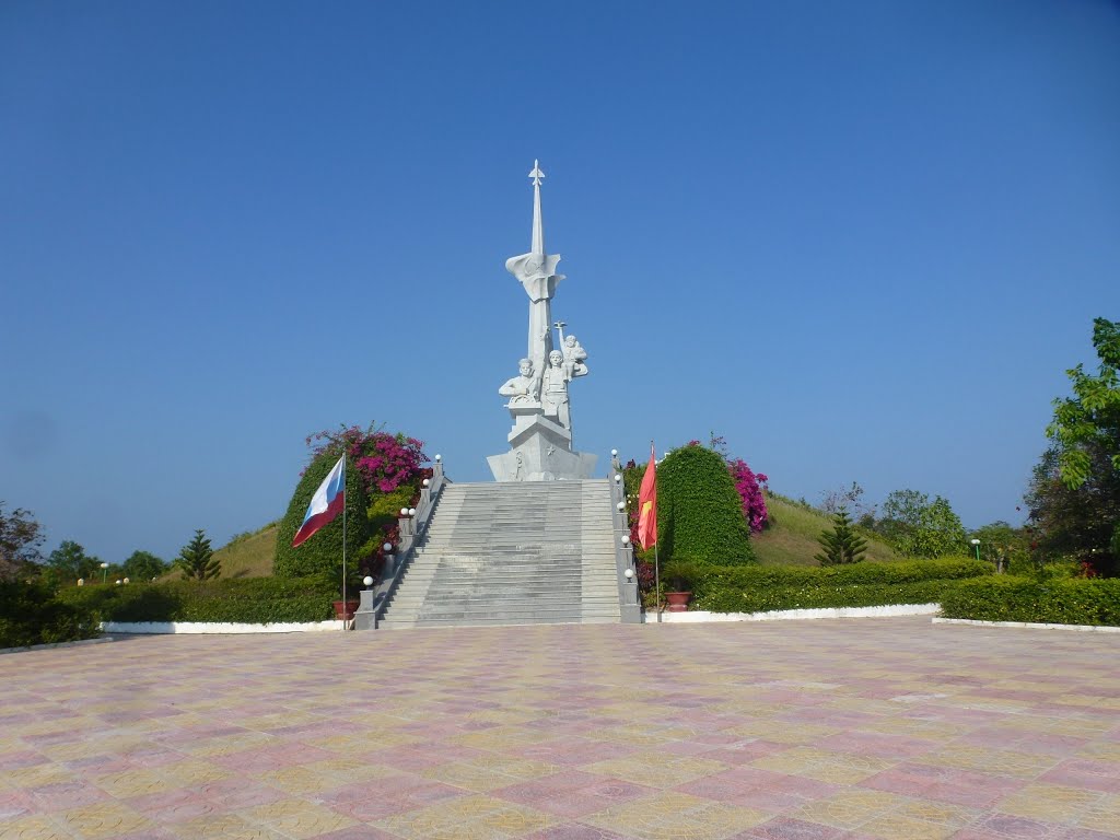 Cam Nghĩa, tp. Cam Ranh, Khánh Hòa, Vietnam by �?ào Việt Dũng