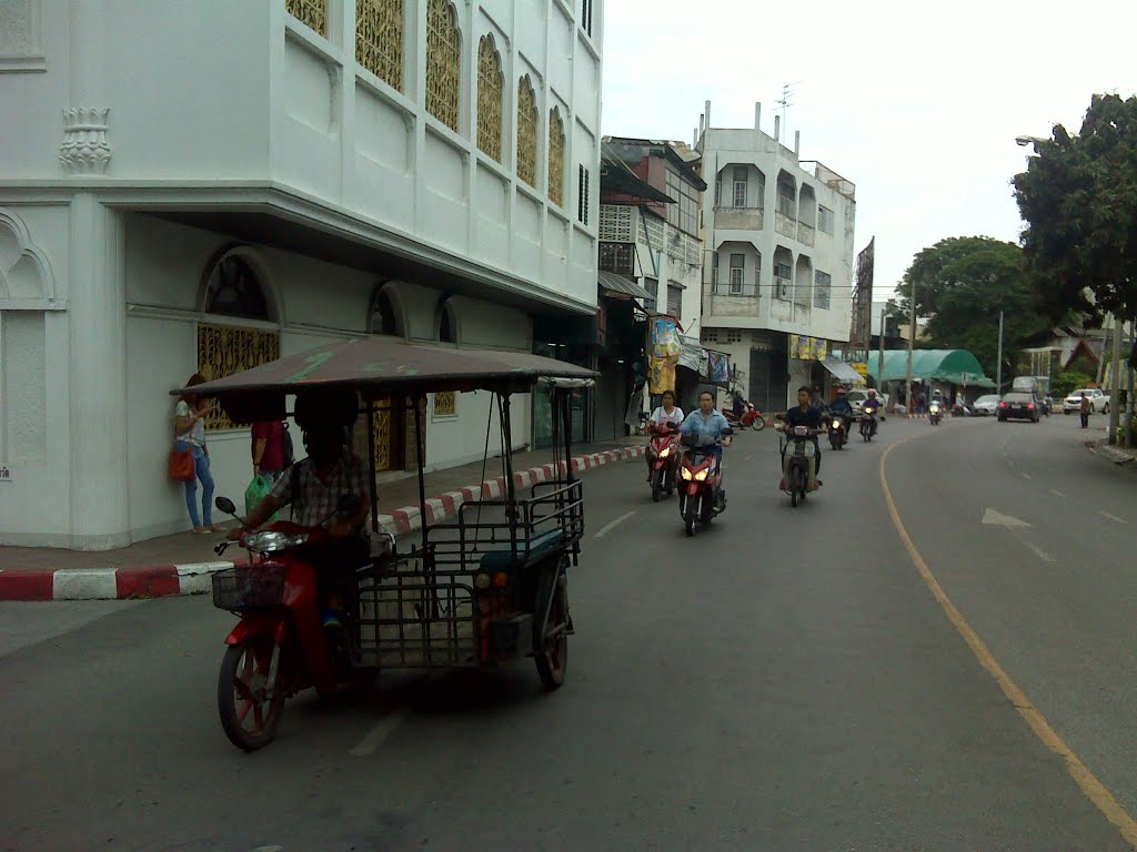 Chang Moi, Mueang Chiang Mai District, Chiang Mai, Thailand by rudolf van Duijn