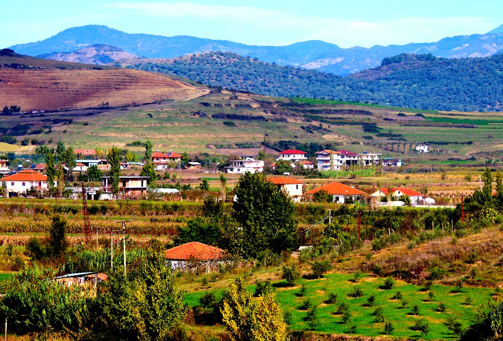 Shqipëria: Mblantë... by Giorgos Kiassas